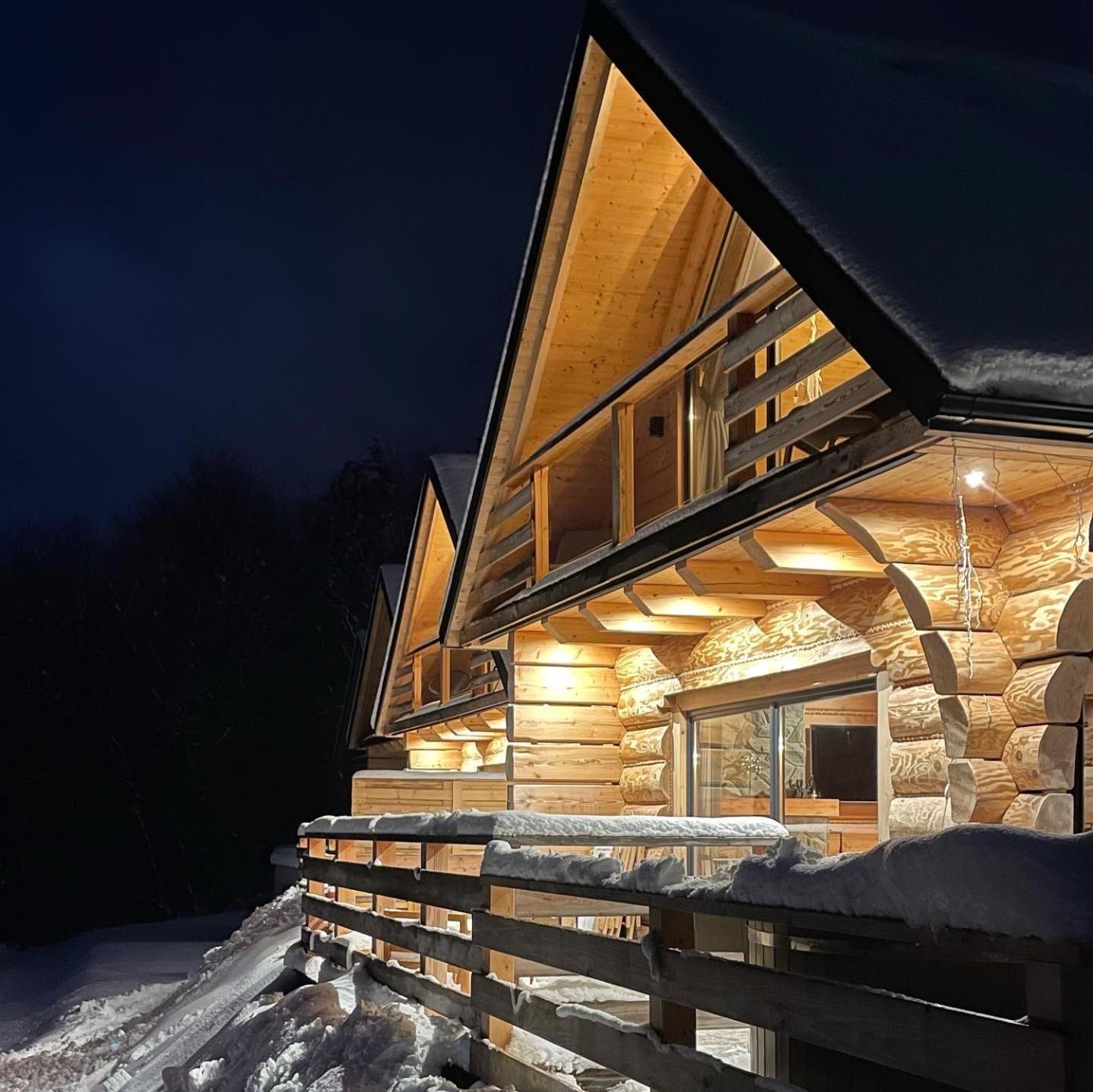 Domek Drewniany W Gorach Jacuzzi & Balia - Osada Chelm Stroza  Buitenkant foto