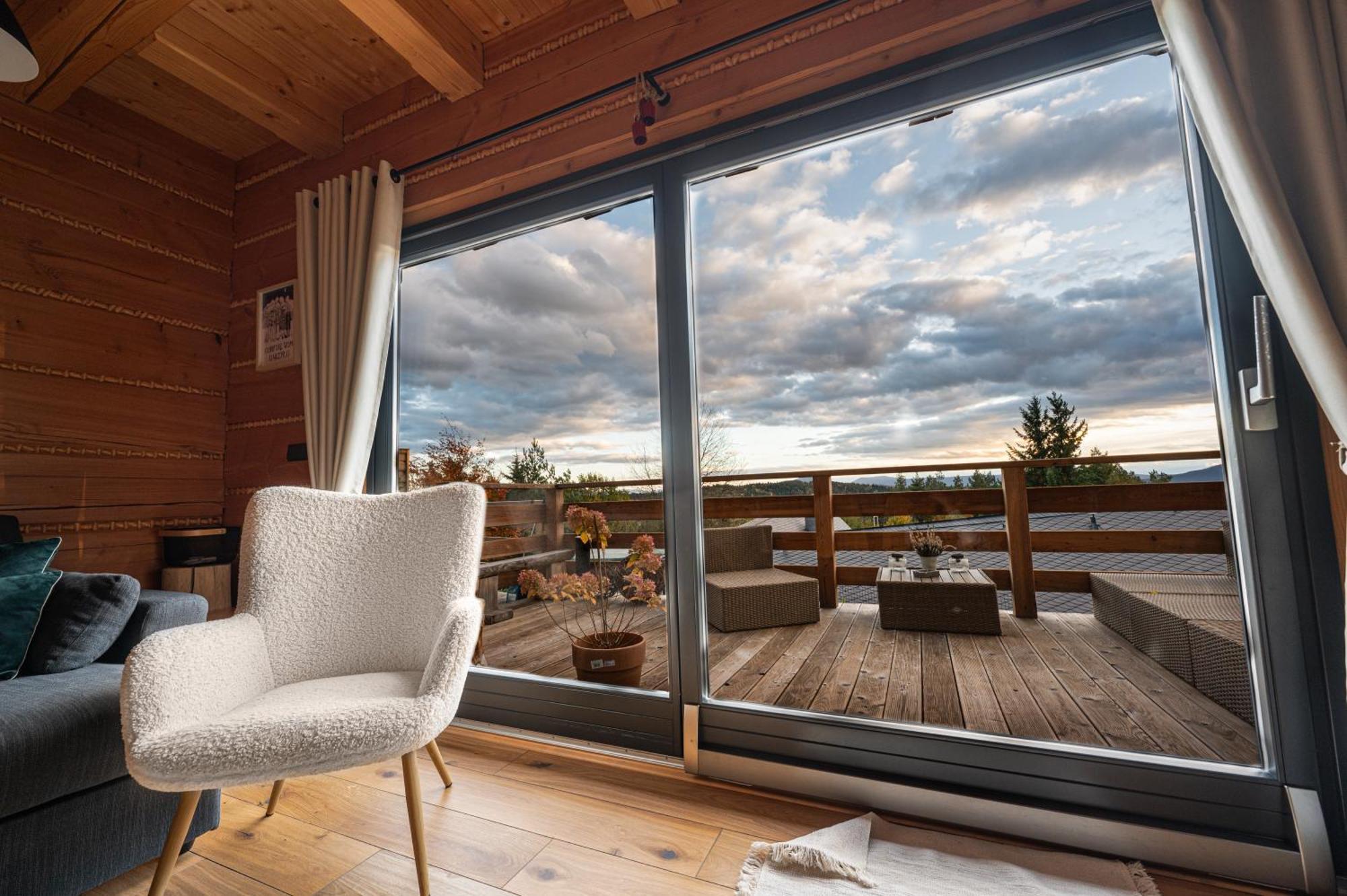 Domek Drewniany W Gorach Jacuzzi & Balia - Osada Chelm Stroza  Buitenkant foto