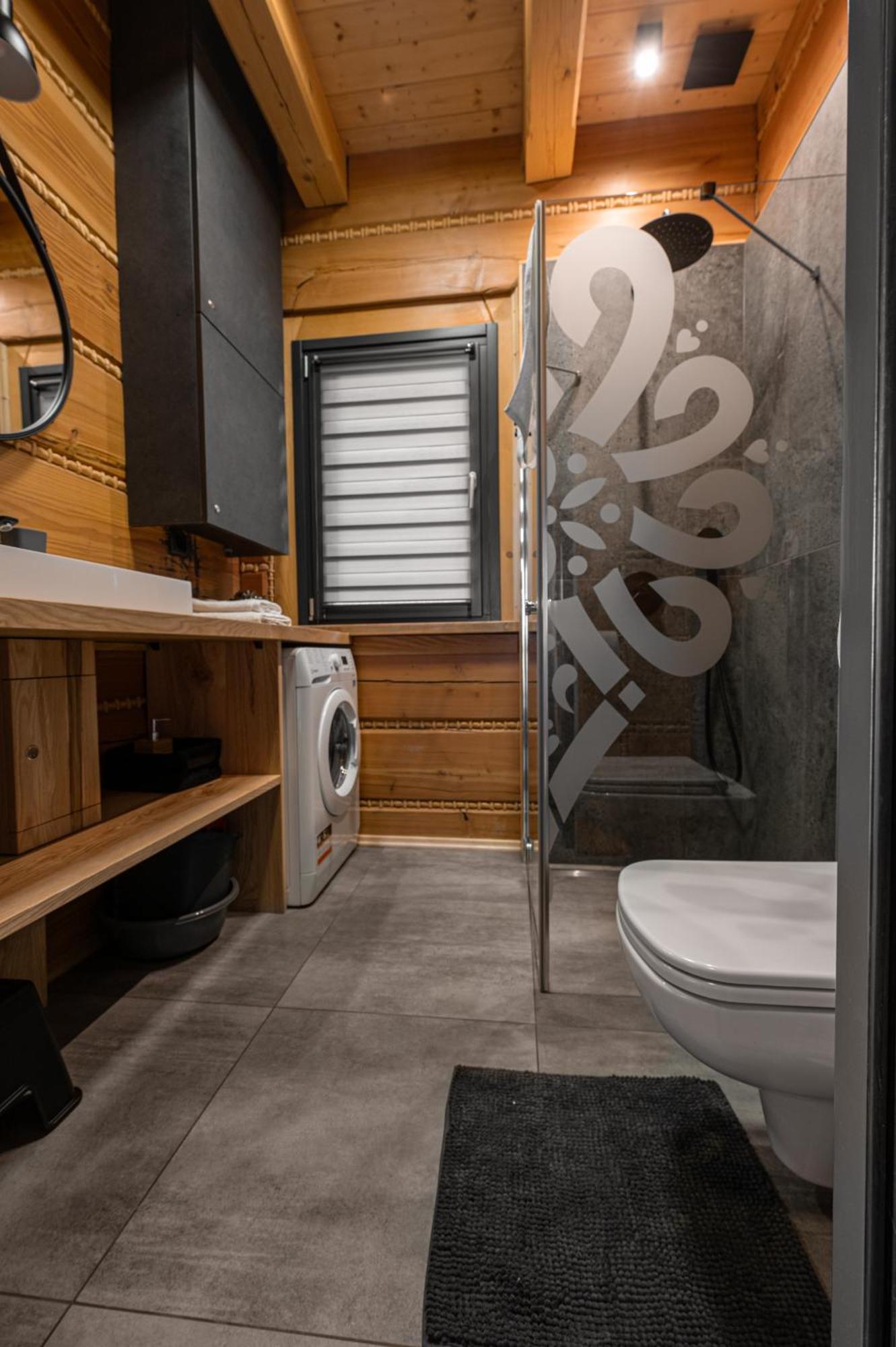 Domek Drewniany W Gorach Jacuzzi & Balia - Osada Chelm Stroza  Buitenkant foto